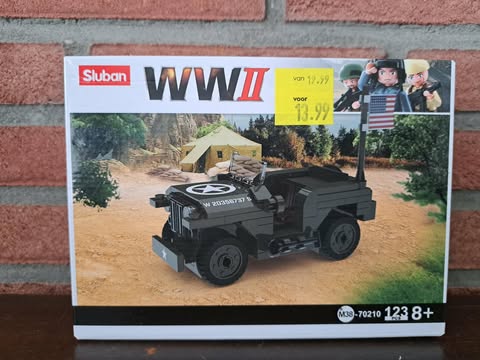 Sluban WWII Jeep US Army M38-B70210